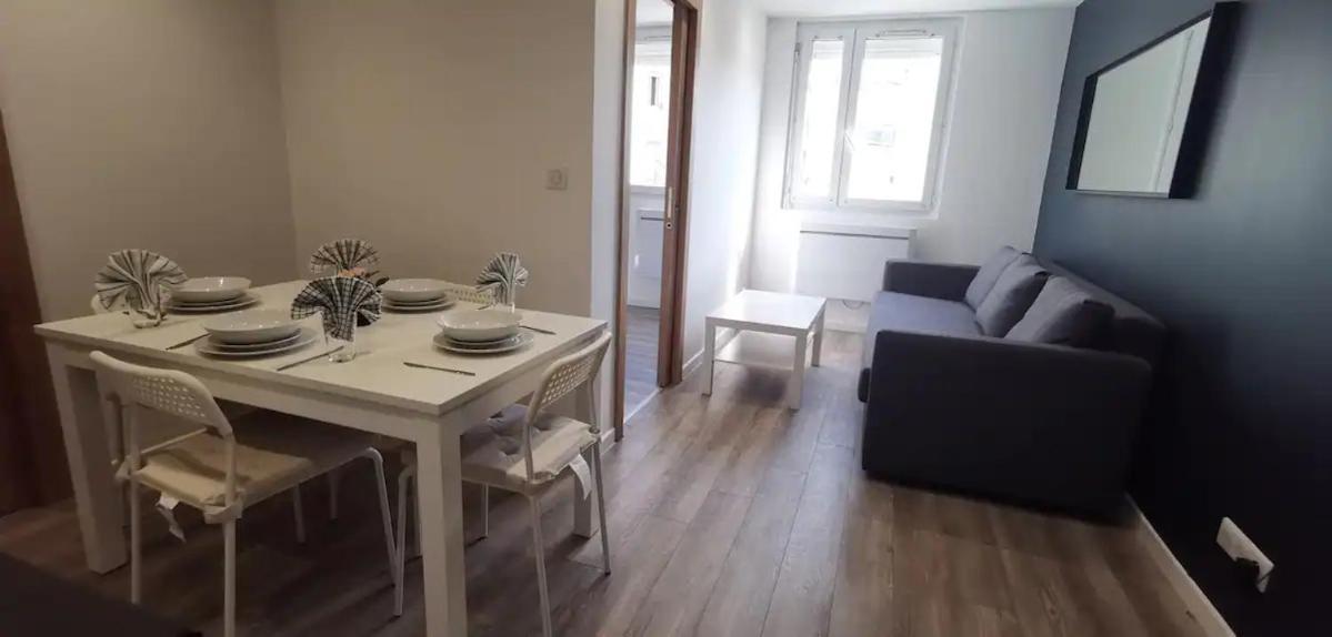 App 13 Mulhouse Centre , 4 Personnes Apartment ภายนอก รูปภาพ